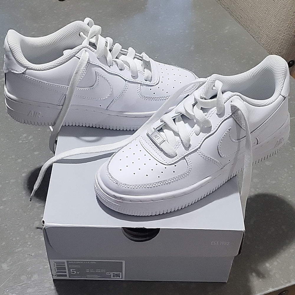 Air Force 1 White Nike Sneakers